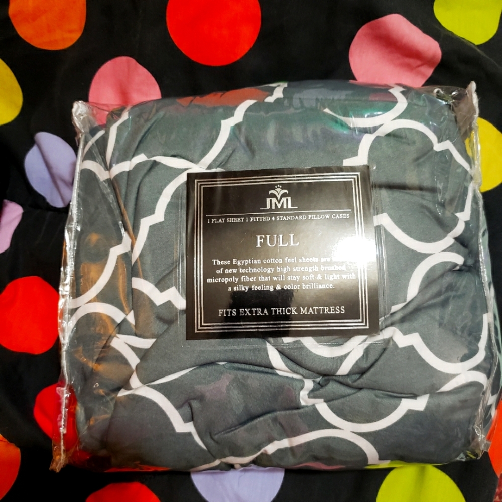 NEW FULL SIZE DUVETS  BEDDING SET